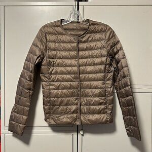 Uniqlo Women's lightweight packable down puffer  - size small